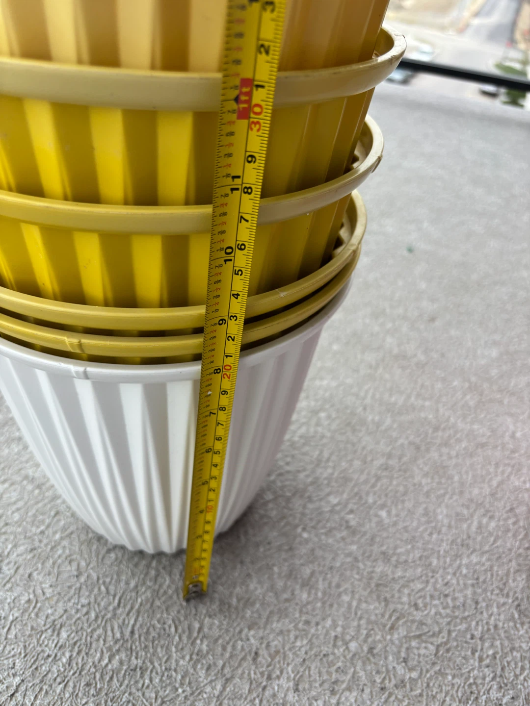 Assorted Plastic Plant Pots - photo 3