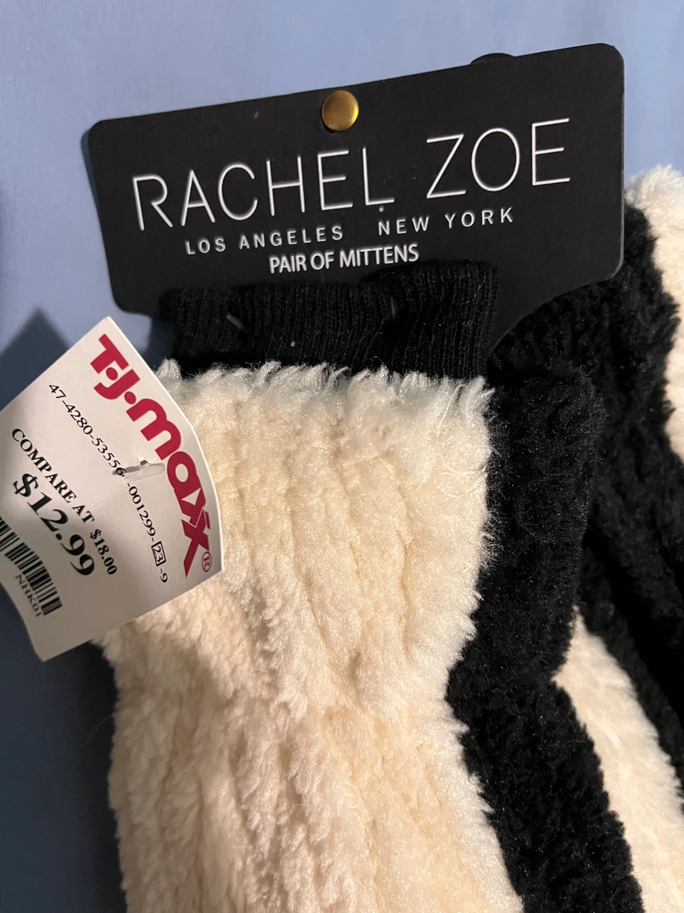 Rachel Zoe Black and White Mittens