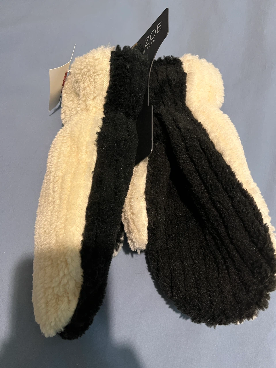 Rachel Zoe Black and White Mittens - photo 4