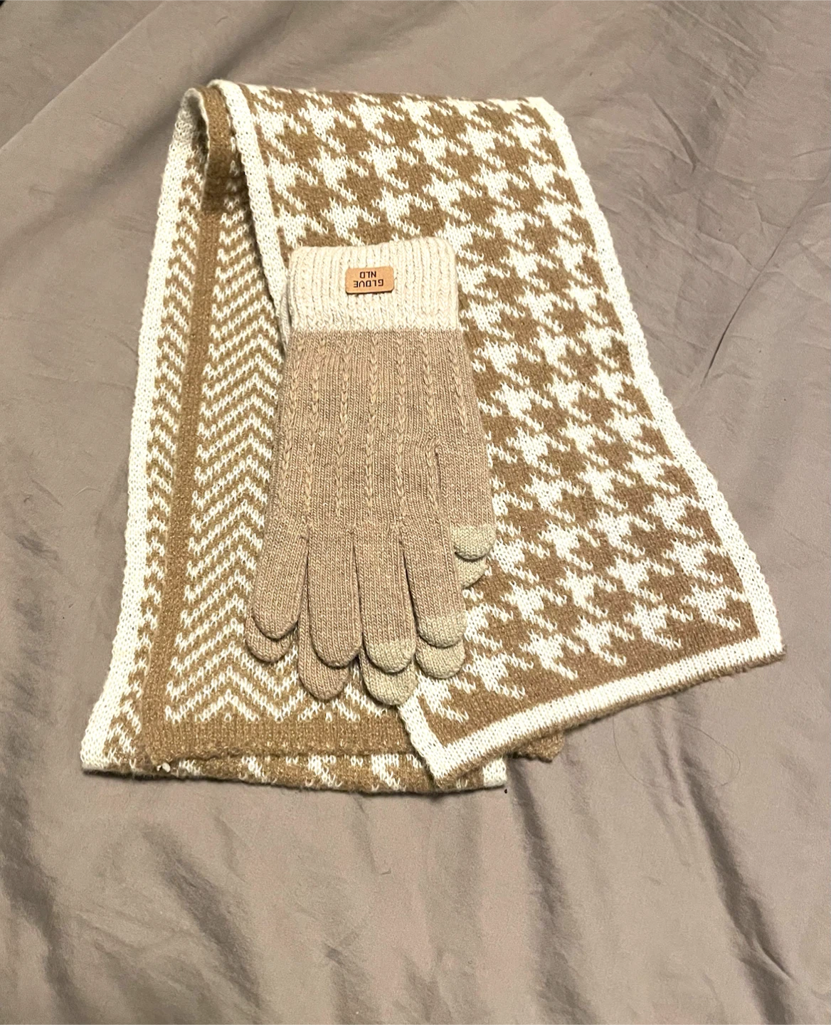 Knit Scarf and Glove Set - photo 2