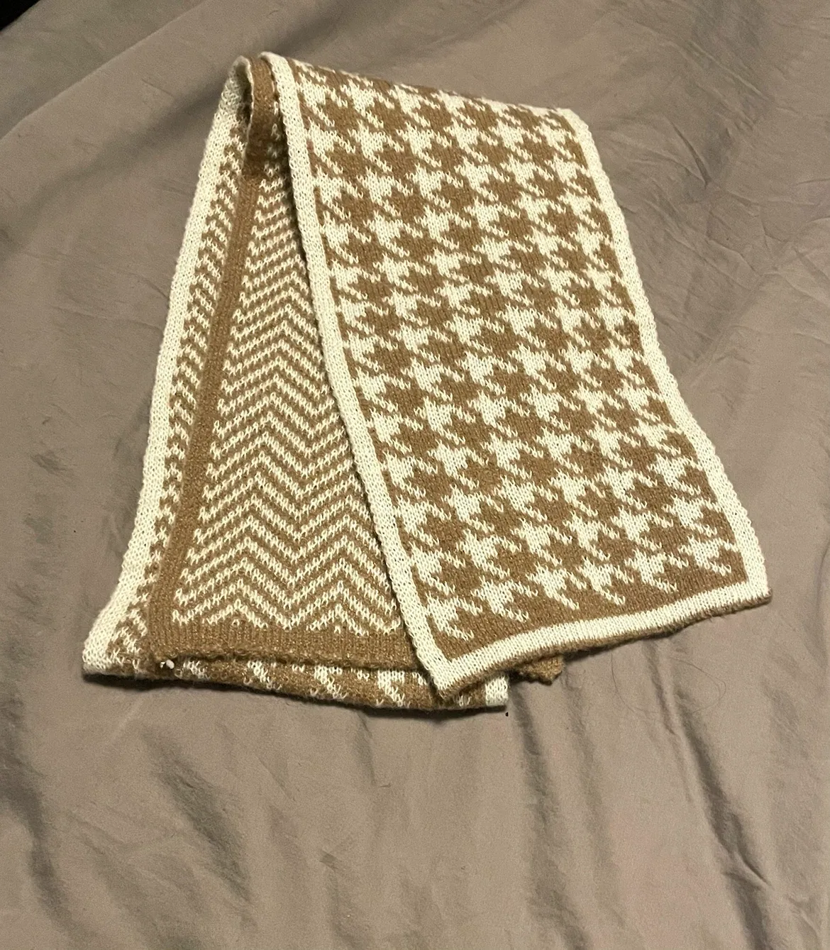 Knit Scarf and Glove Set - photo 4