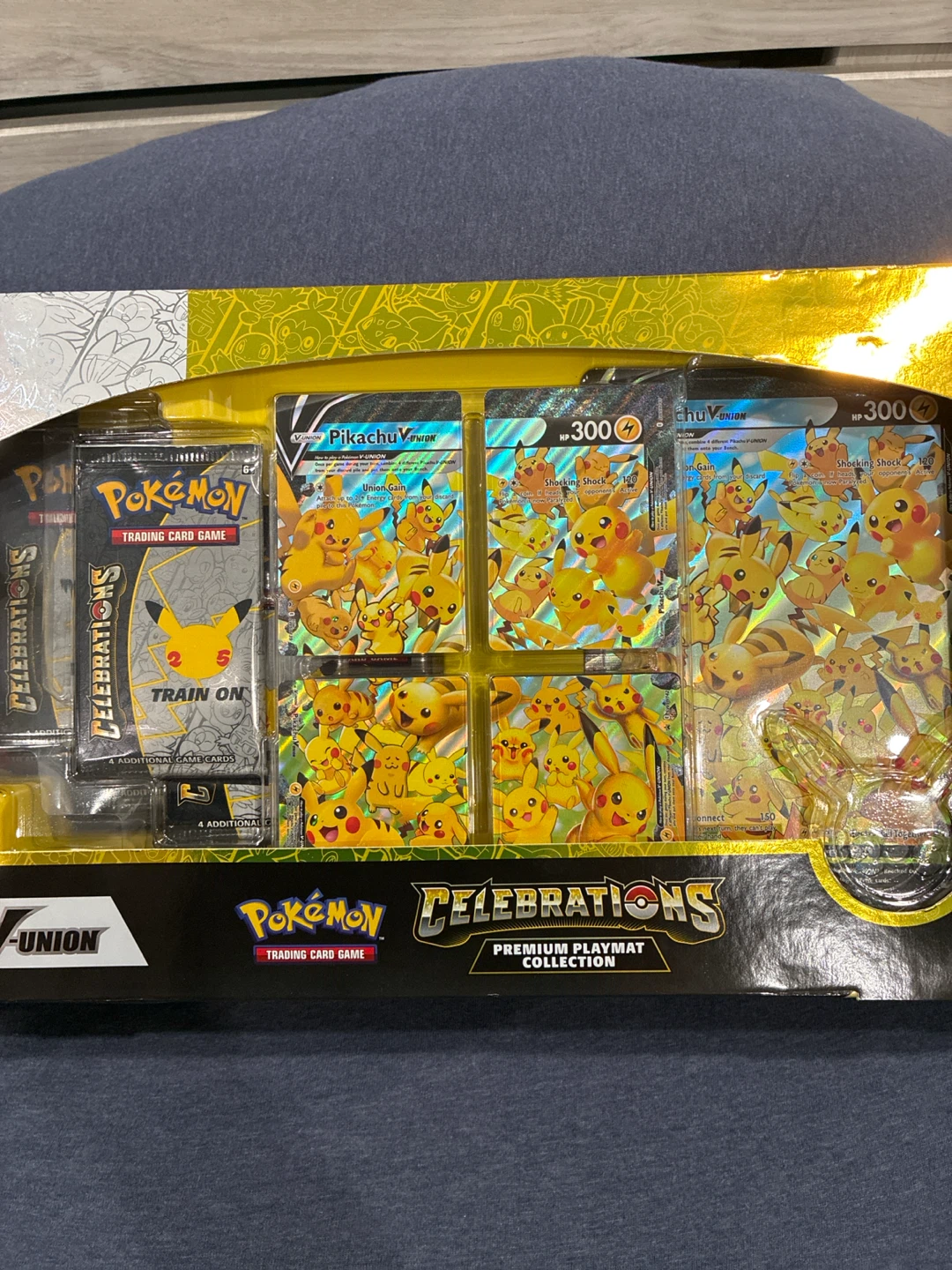 Pokemon Celebrations Premium Playmat Collection Pikachu V-Union
