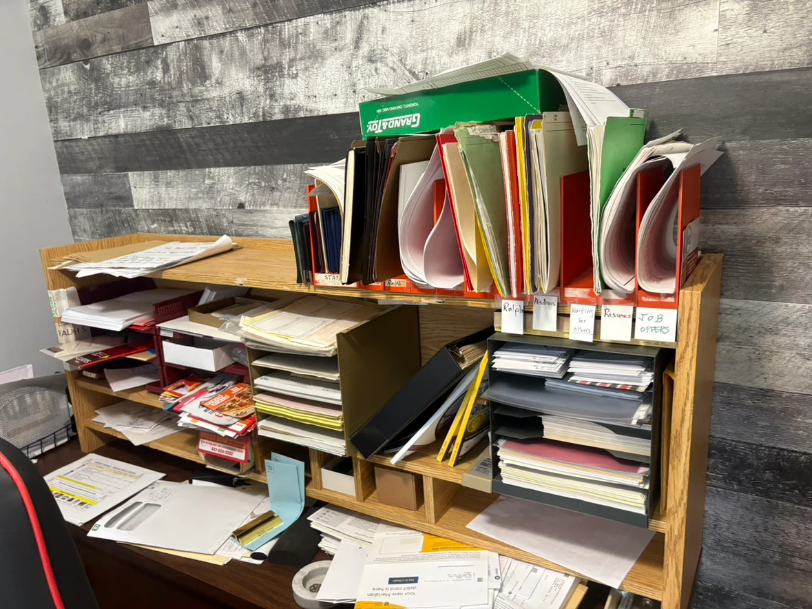 3 pieces.in total. Desk top shelve with slots