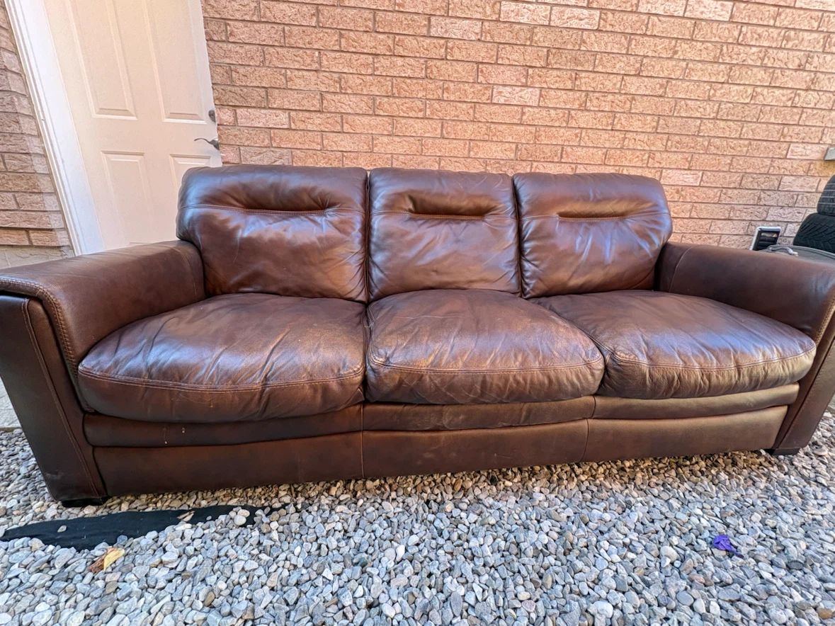 Couch + TV unit