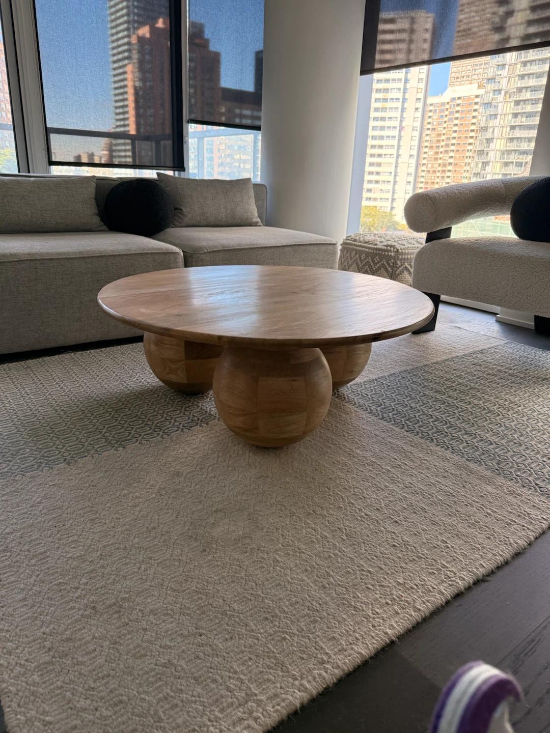 Round Wooden Coffee Table - photo 2