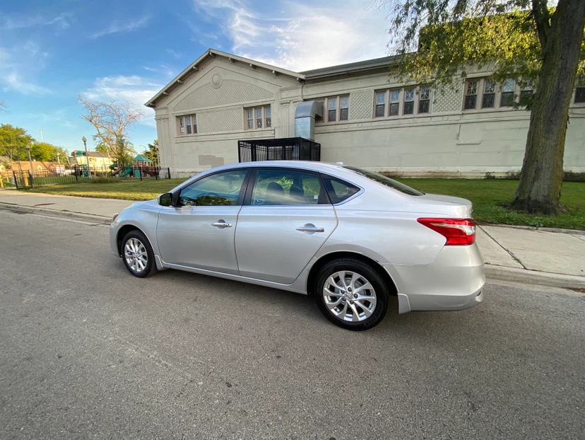 2017 NISSAN SENTRA $4450 - photo 5