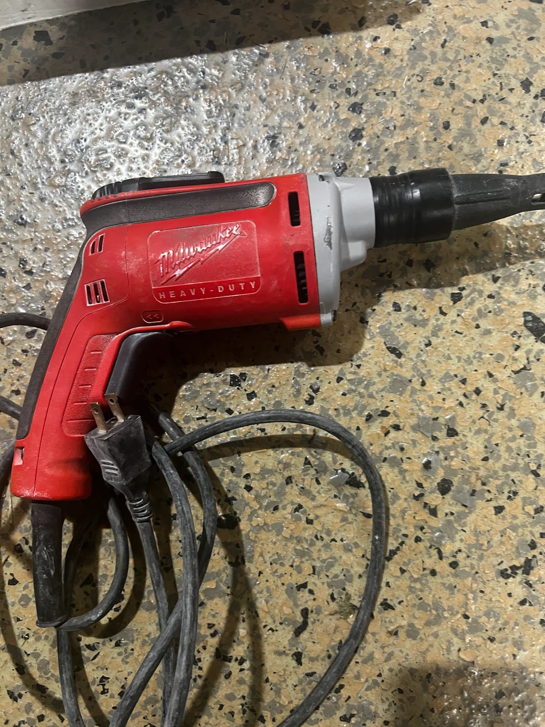 Milwaukee Heavy-Duty Drywall Screwdriver 6742-20 - photo 3