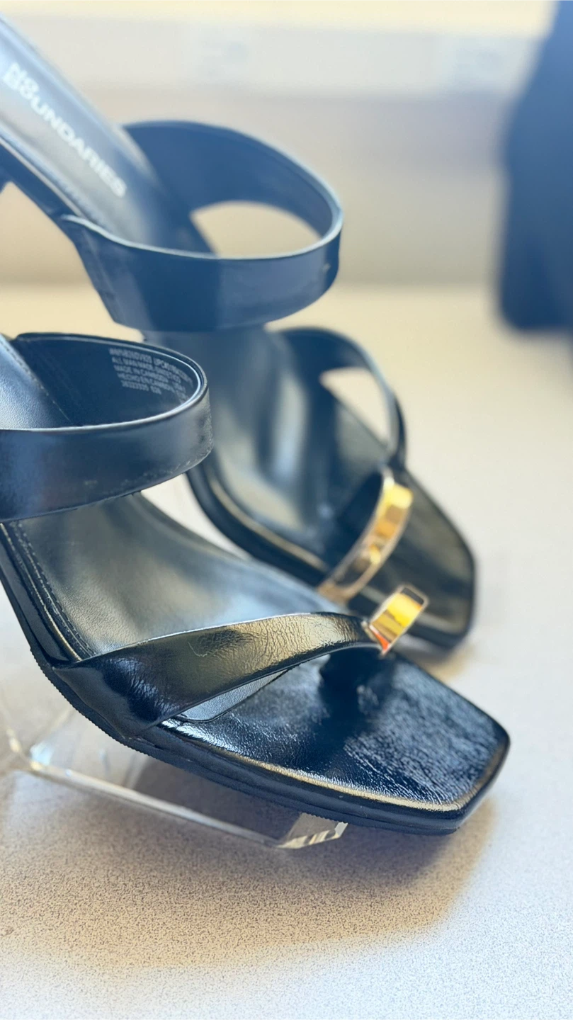 No Boundaries Black Block Heel Sandals Size 7 - photo 2