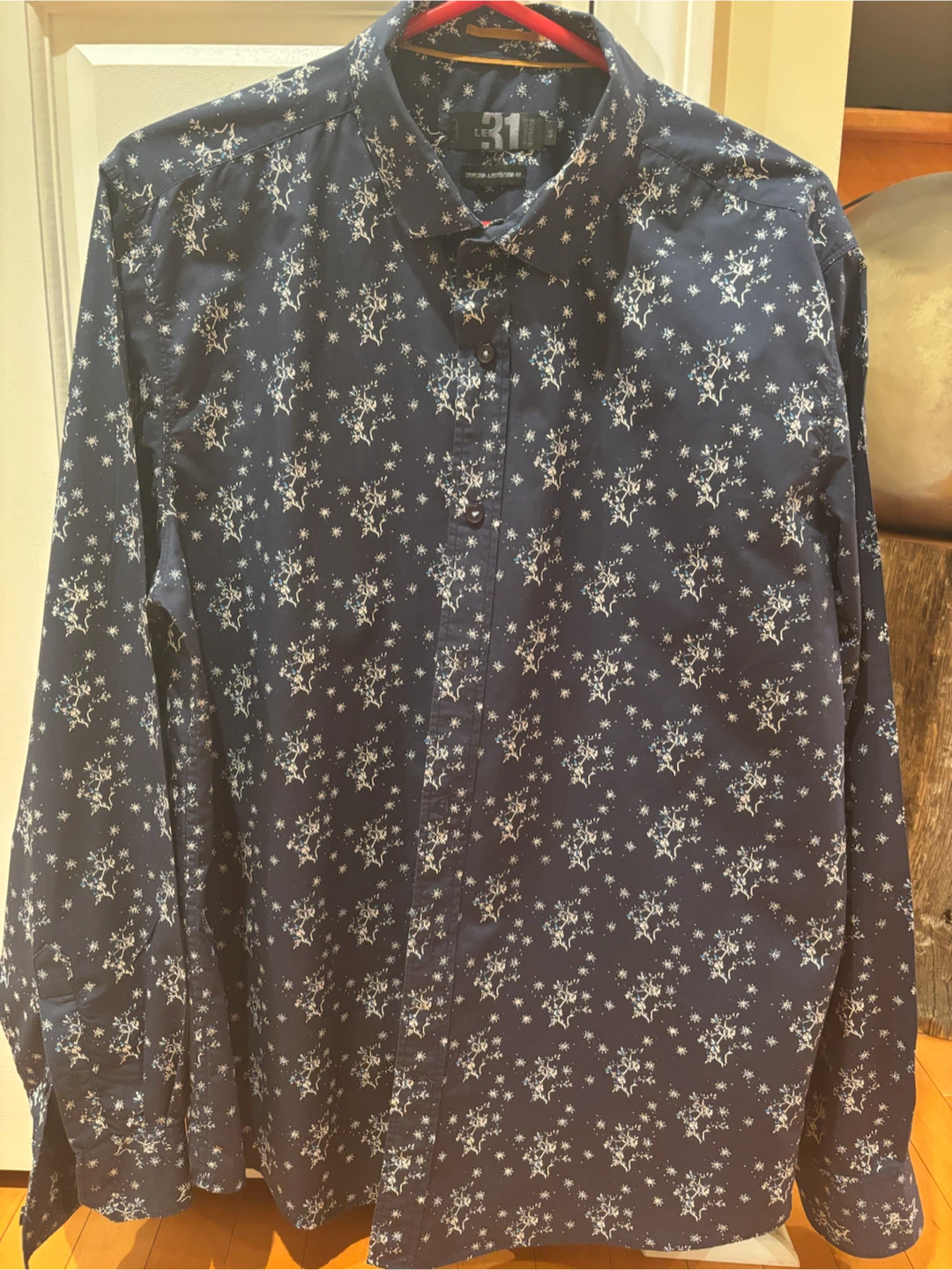 Le 31 Simons Navy Floral Print Shirt size large