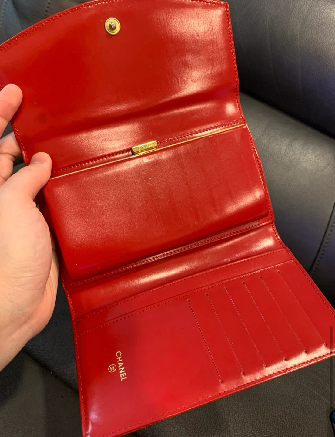 Chanel Red Caviar Leather Wallet - photo 4