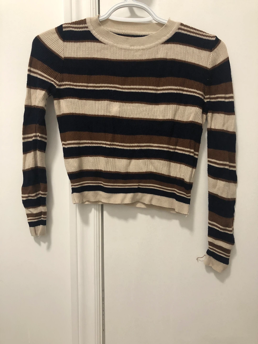 Preowned Women's Brown Cream Striped knit sweater size small