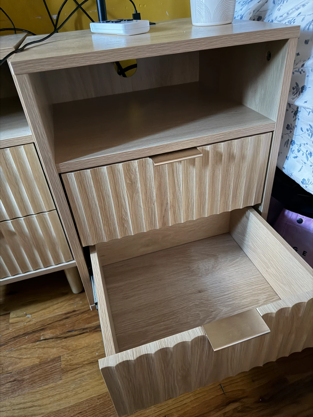 Two Nightstands for Sale — Practically New! - photo 3