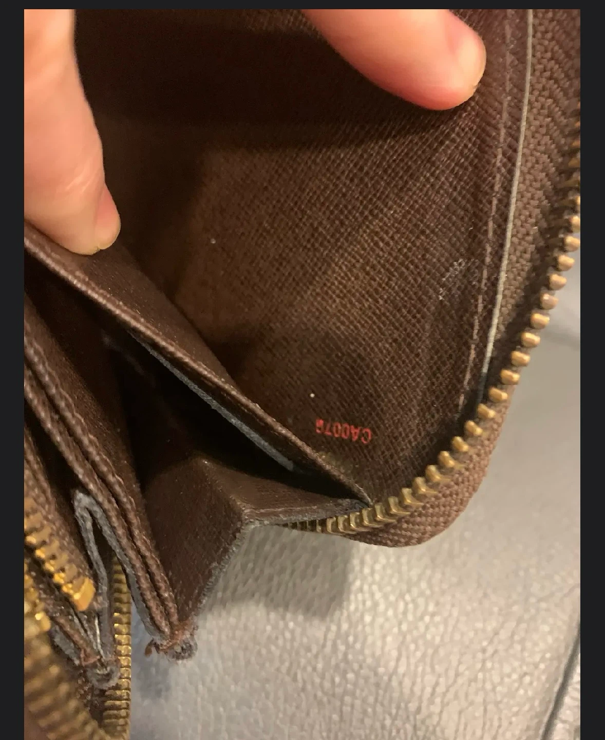 Louis Vuitton Damier Ebene Zippy Wallet - photo 2