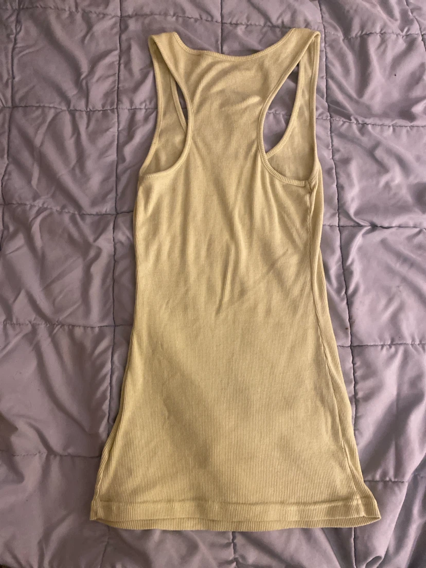 Guess Yellow Ribbed Tank Top - photo 2