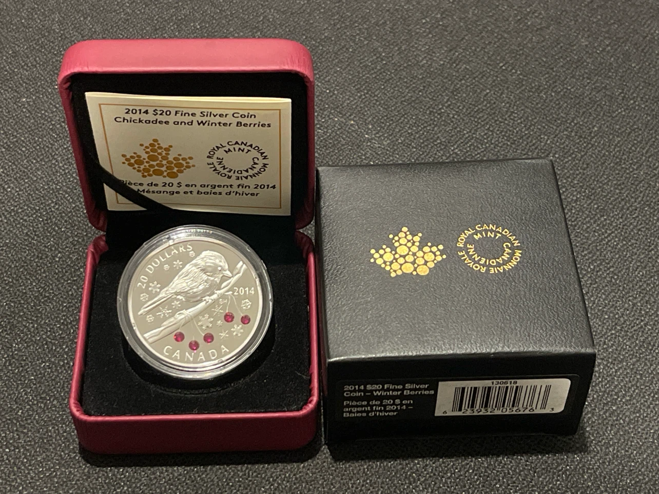 2014 $20 Fine Silver Coin - Chickadee and Winter Berries - photo 2