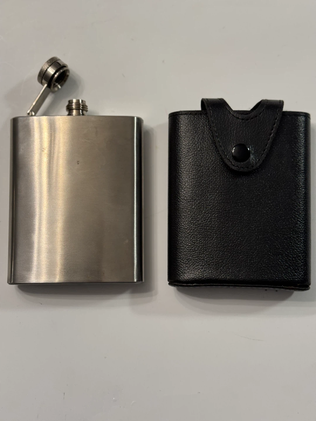 7oz Stainless Steel Hip Flask with Black Leather Case