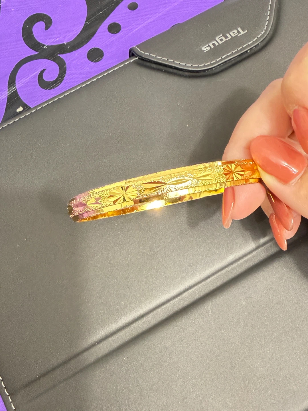 Gold Tone Textured Bangle Bracelet - photo 2