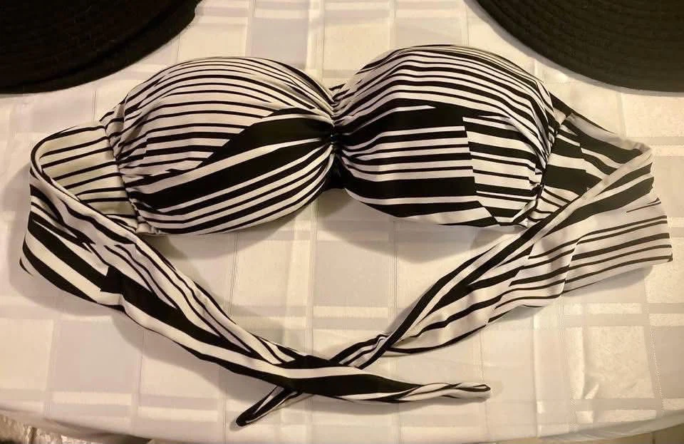 Swimming top
