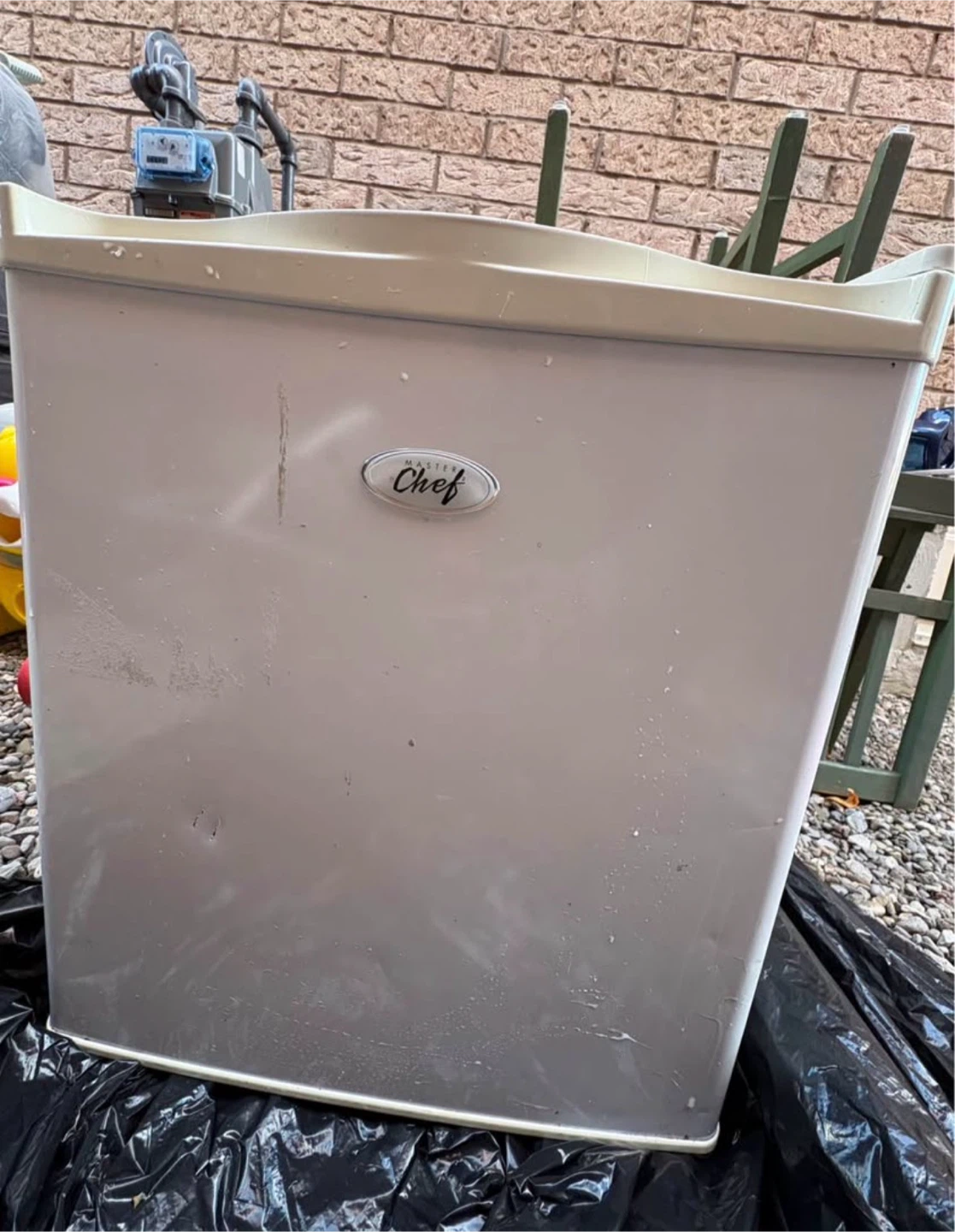 Master Chef 1.6 cu. ft. Compact Refrigerator