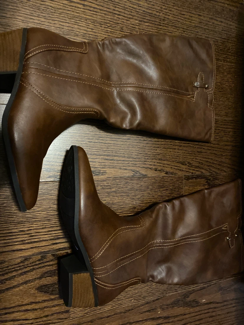 NEW  Brilliance Brown Boots - photo 2