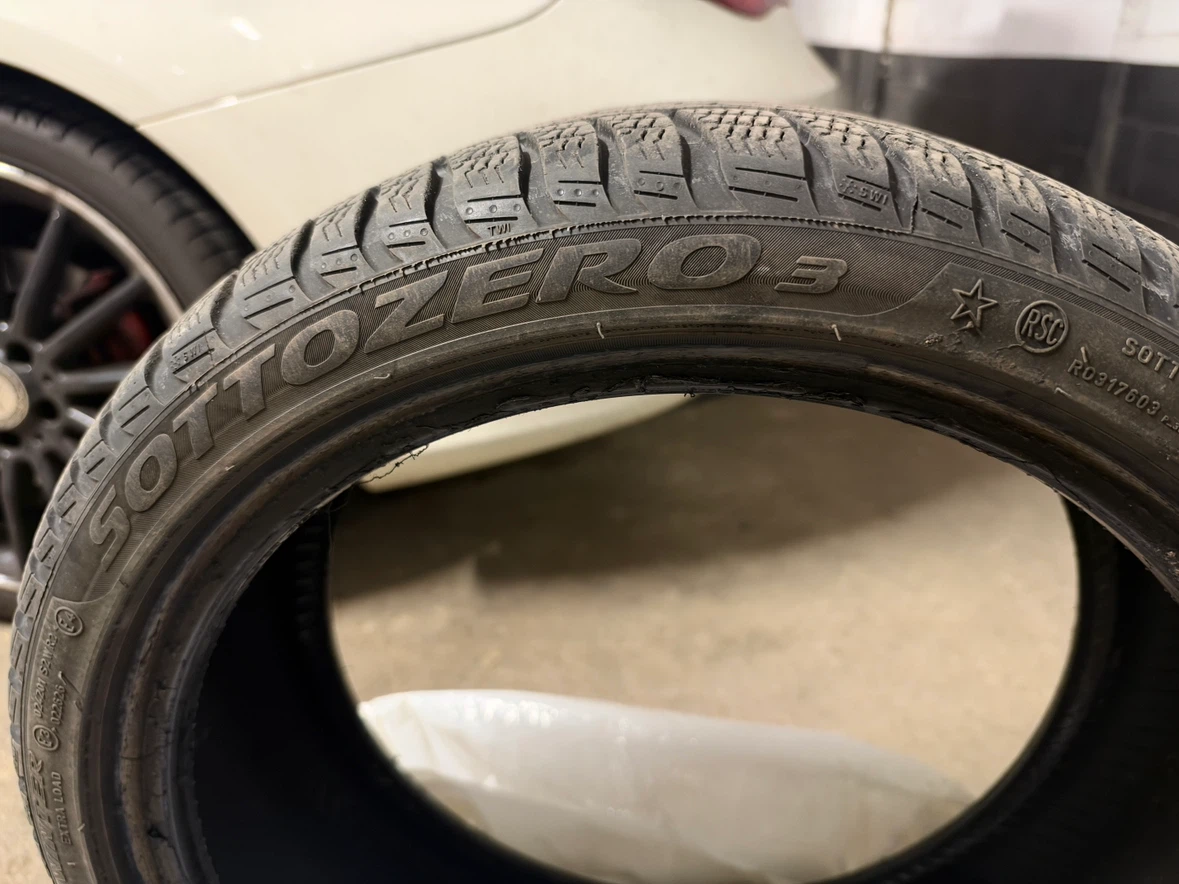 Pirelli Winter Sottozero 3 run-flat winter tires. - photo 4