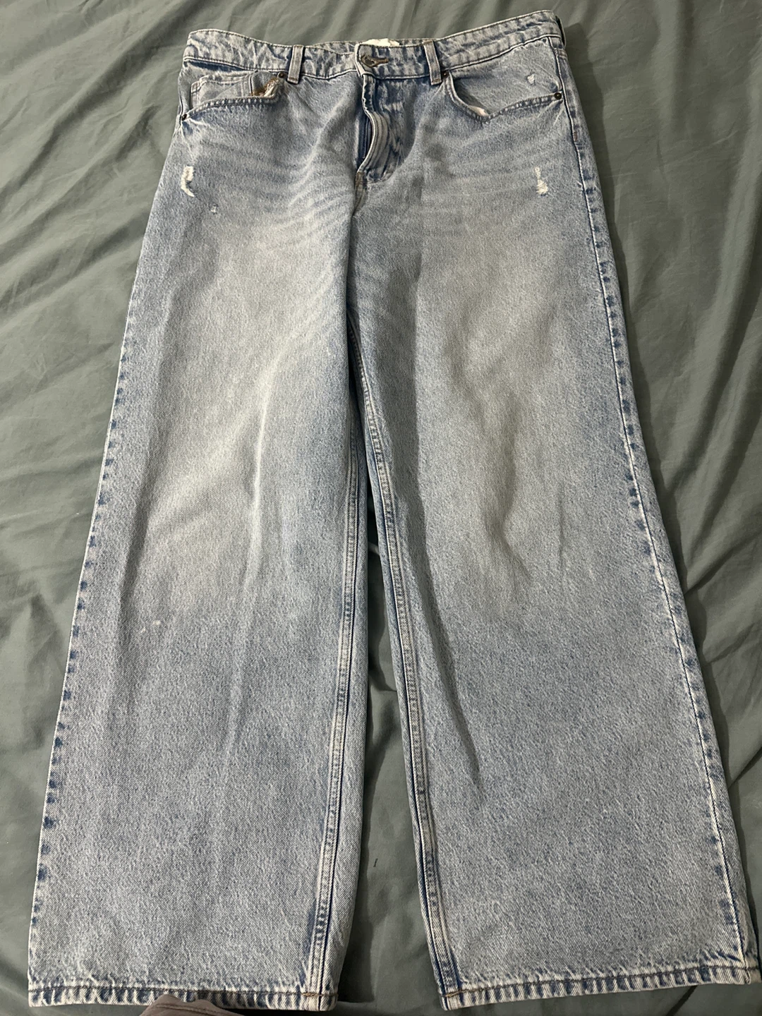 🍁H&M Light Wash Wide Leg Jeans