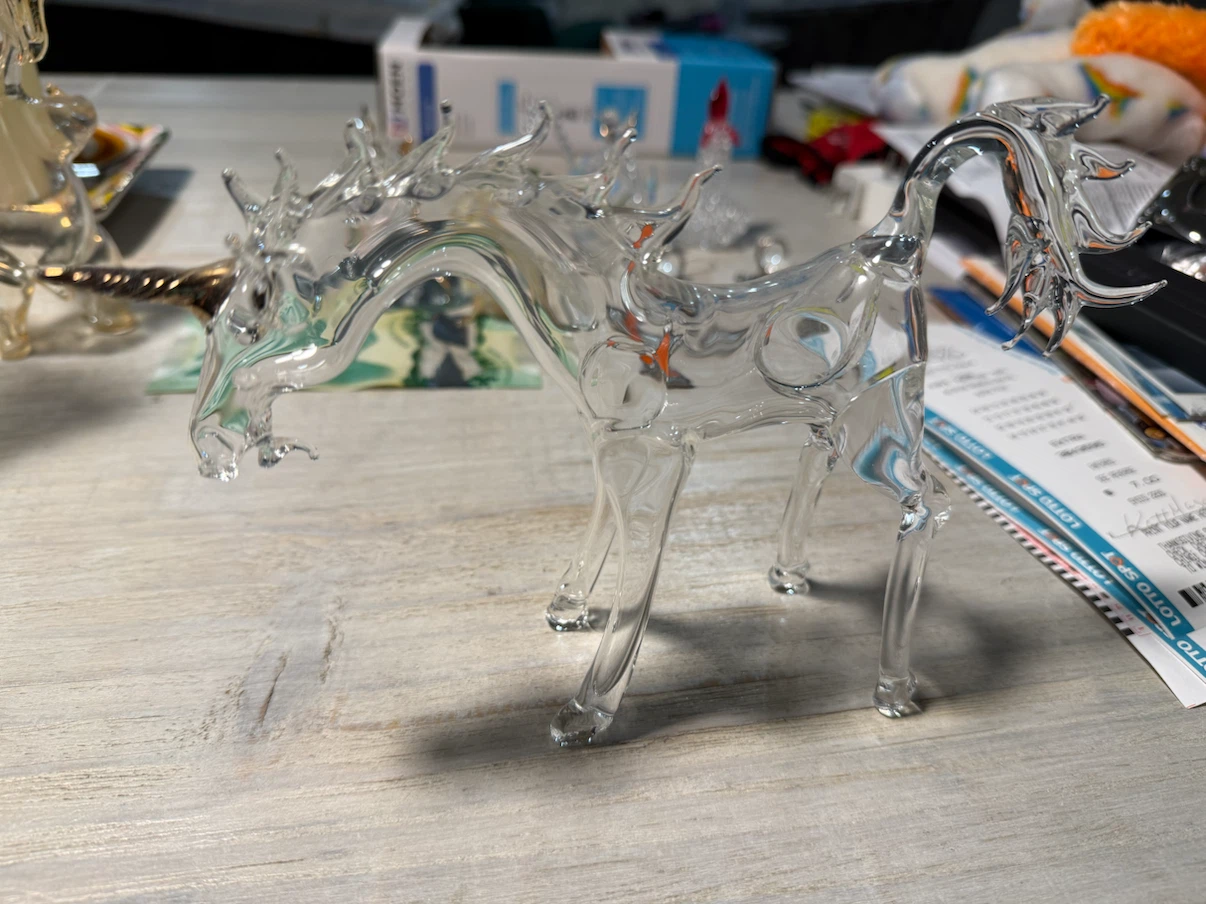 AltaGlass (Medicine Hat) Unicorn Figurine - photo 2