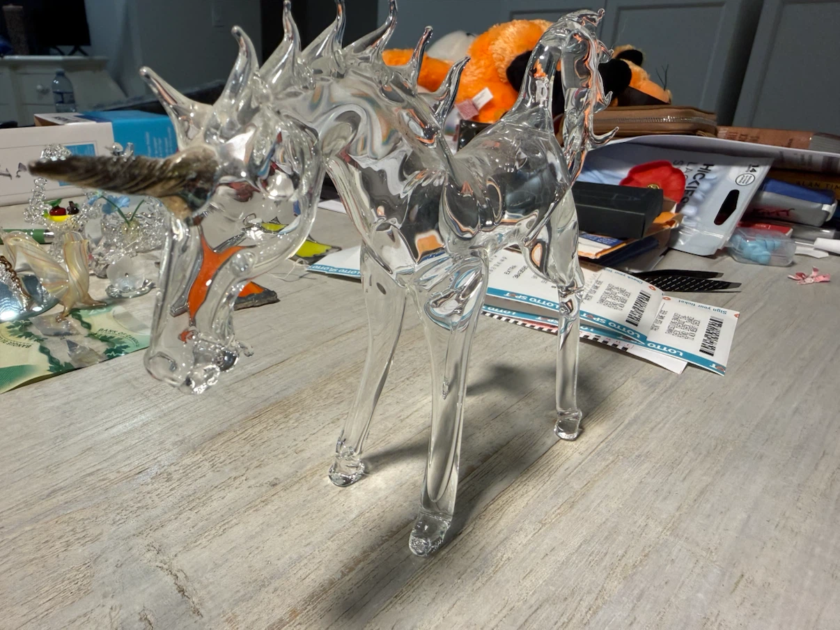 AltaGlass (Medicine Hat) Unicorn Figurine - photo 3