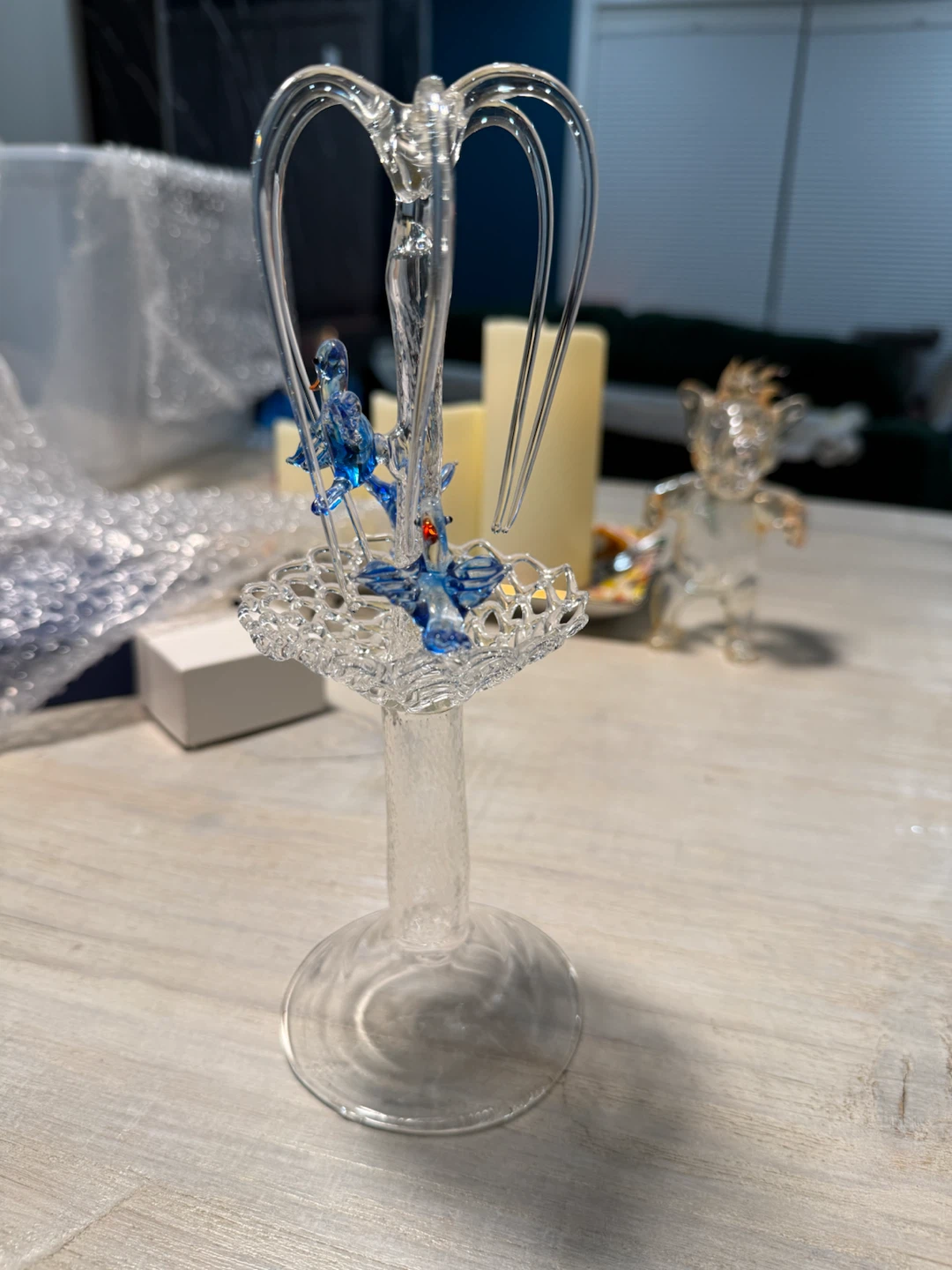 AltaGlass (Medicine Hat) bird ornament with stand