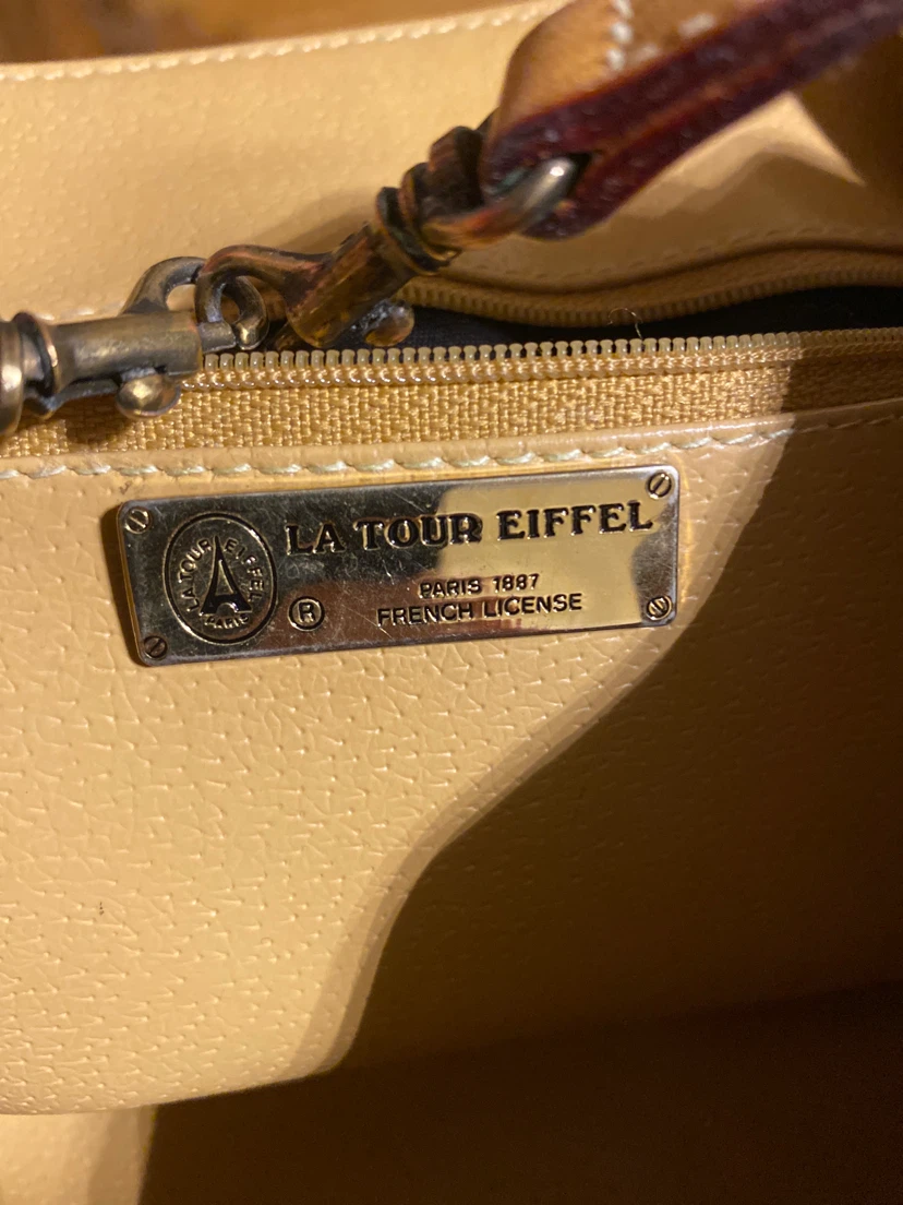 La Tour Eiffel Leather Crossbody Bag - photo 4