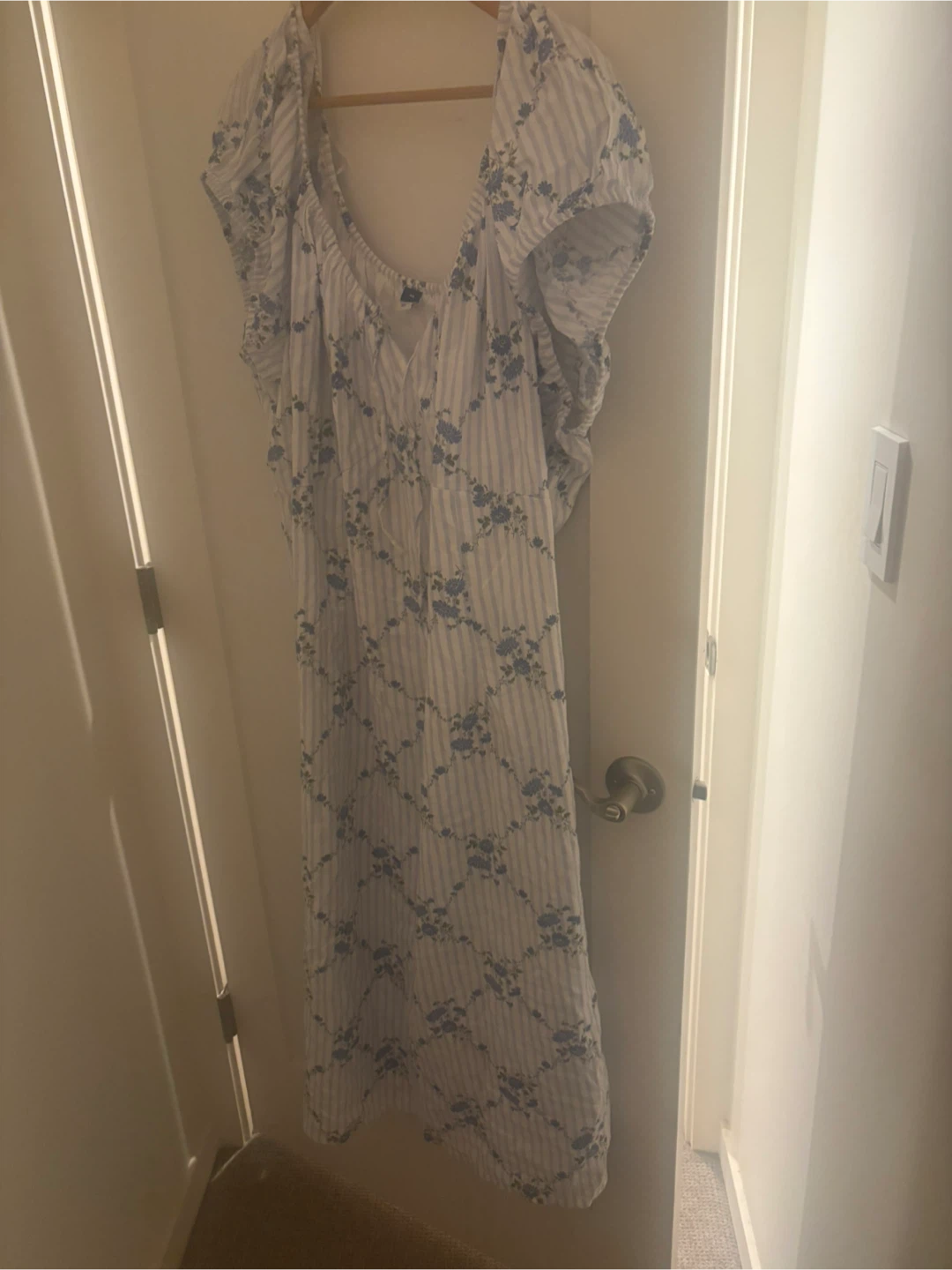 Old Navy Floral Striped Dress Size 4X