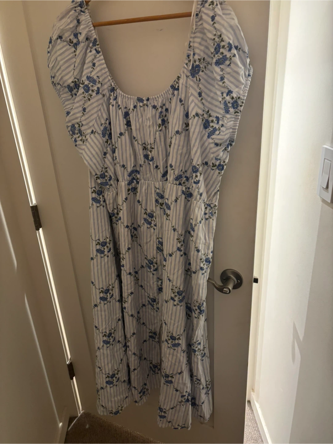 Old Navy Floral Striped Dress Size 4X - photo 3