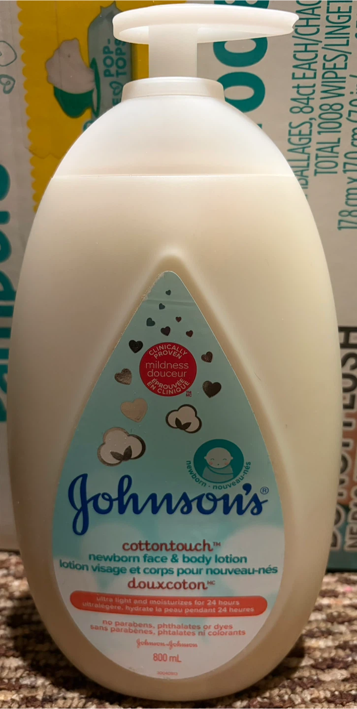 Johnson's Cottontouch Newborn Face & Body Lotion 800ml