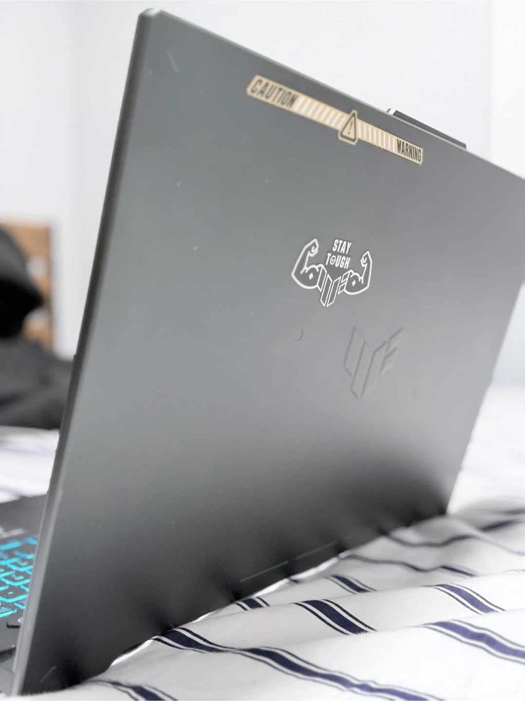 ASUS TUF Gaming F17 Laptop - photo 3
