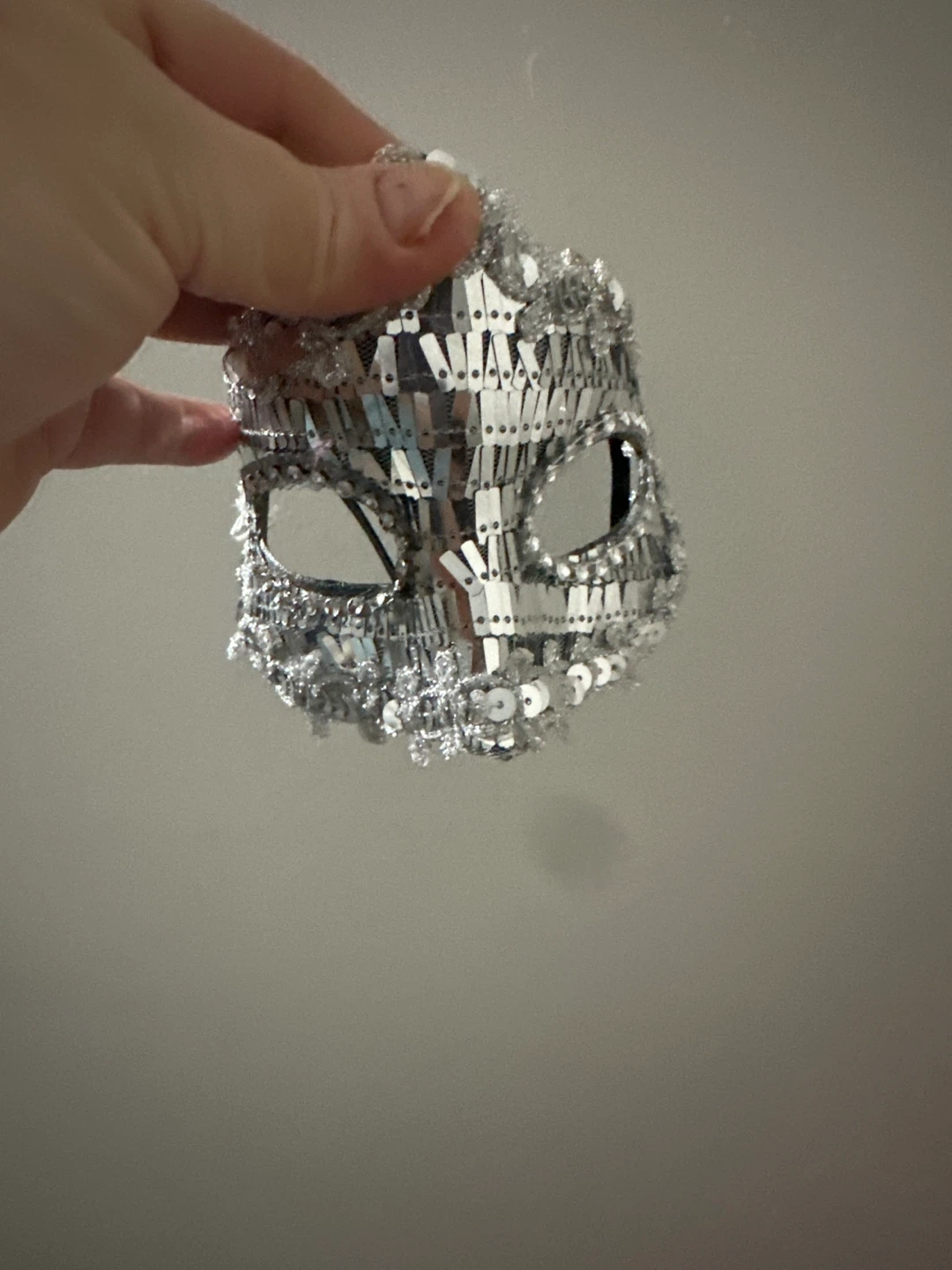 🍁Silver Sequined Masquerade Mask