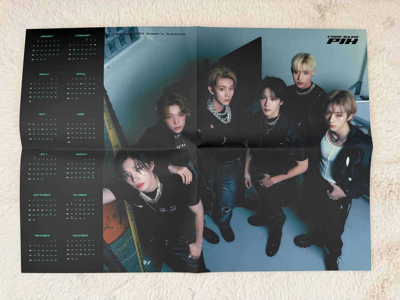 P1Harmony 2024 Season's Greetings - photo 4