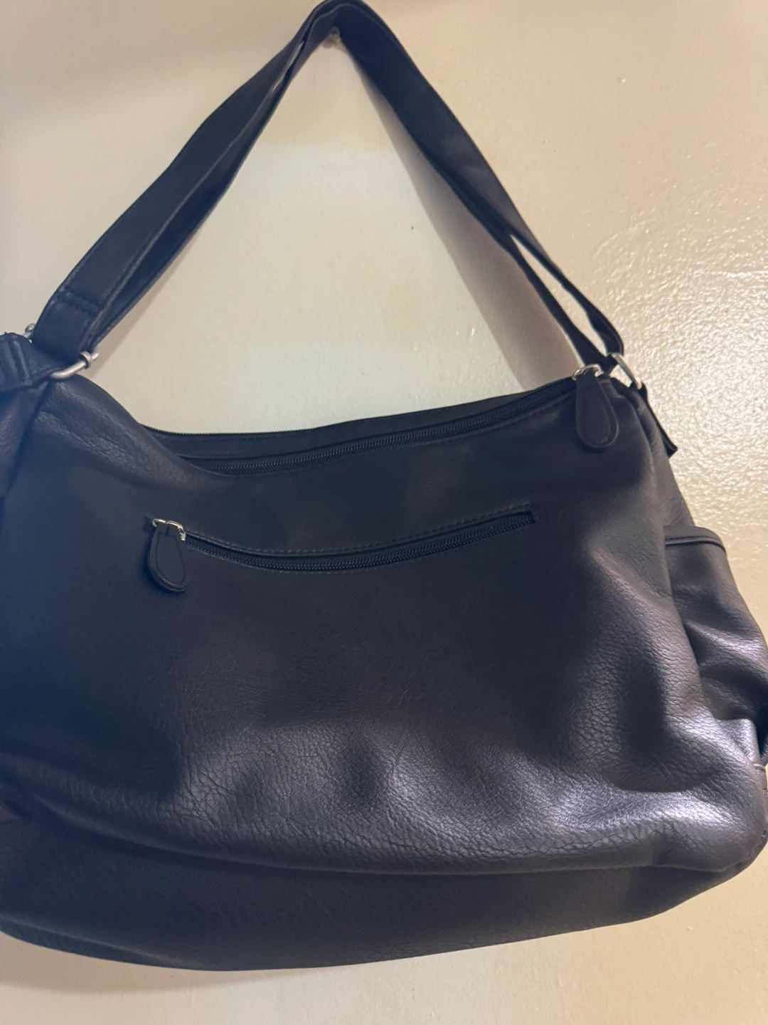 Cabrelli Black Multi-Pocket Crossbody Bag - photo 3