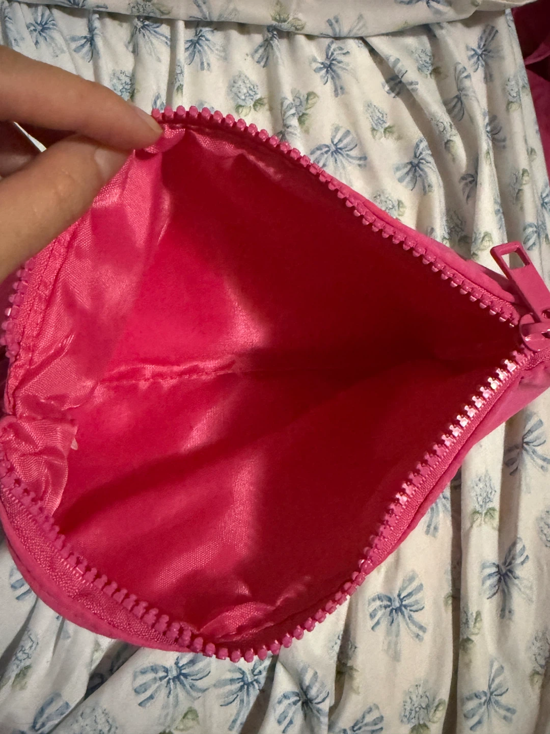 MyTagAlongs Hot Pink Set Of 2 Organizing Pouches With Carabiner - photo 3
