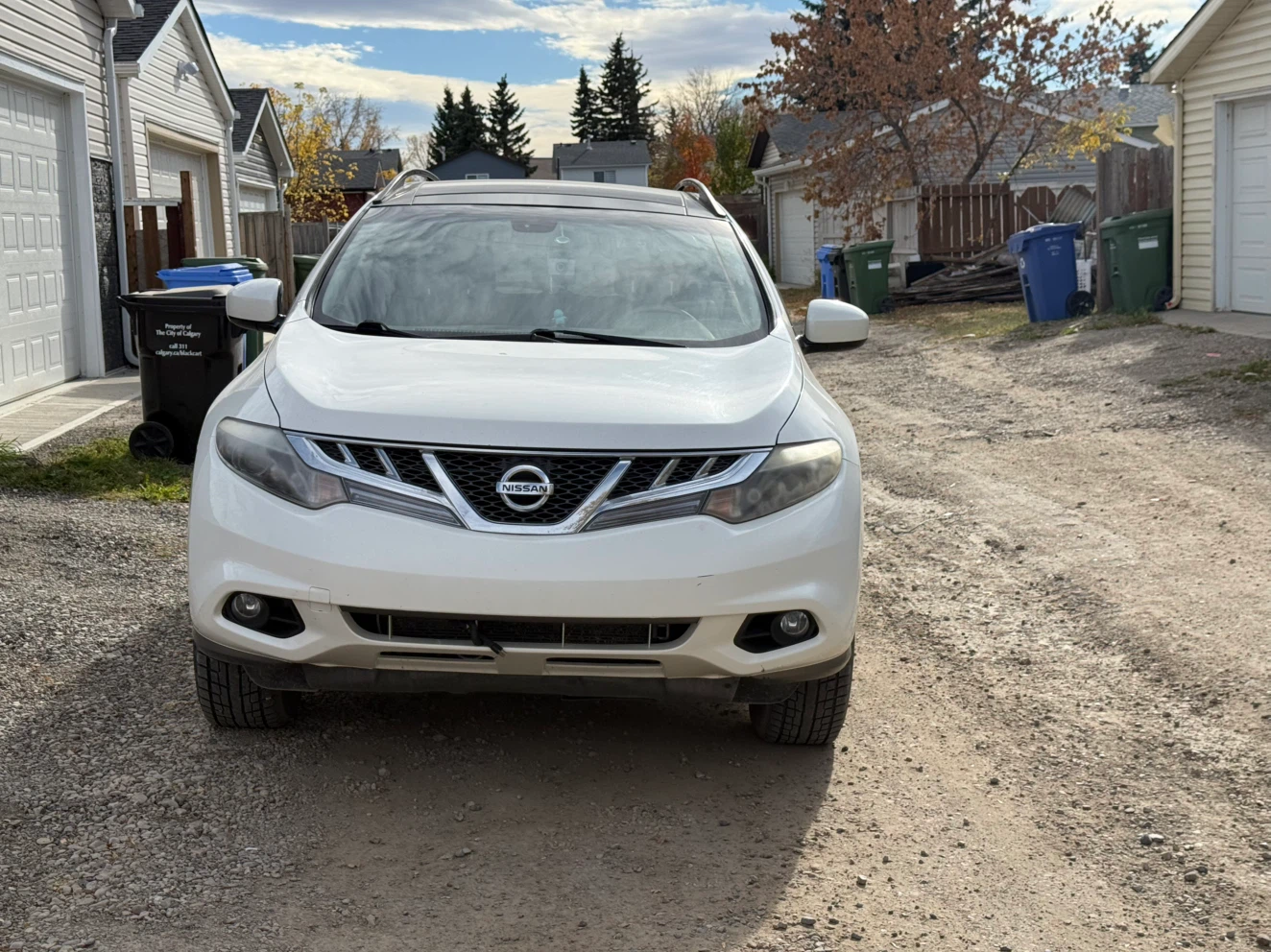 White Nissan Murano - photo 2