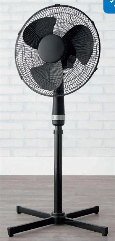 MainStays Oscillating Standing Fan Black Corded - Brand New - photo 2