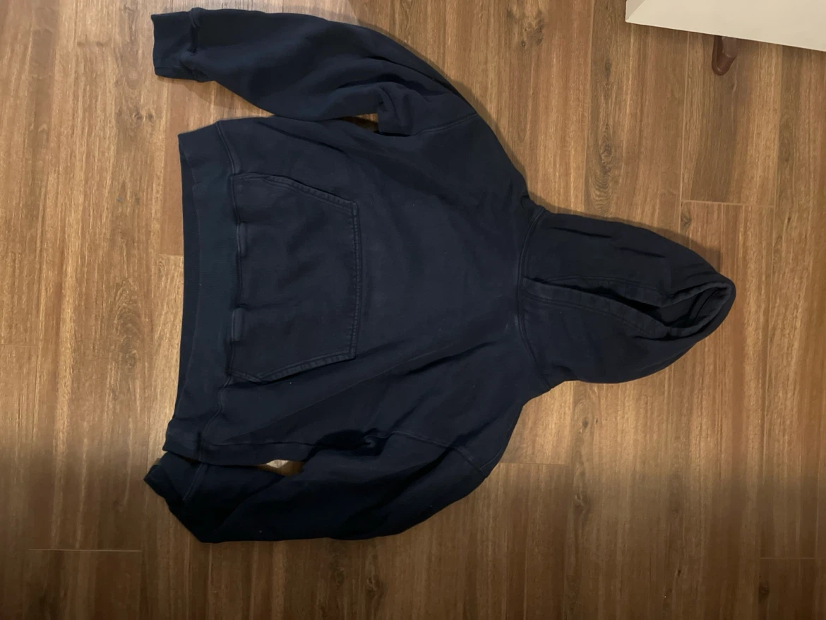Aritzia Perfect Fit Hoodie – Navy, XL ·