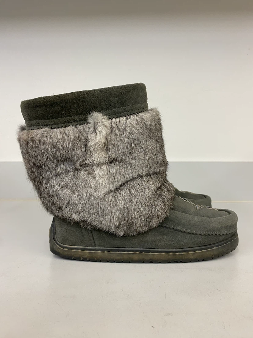 Manitobah Mukluks grey suede boots - photo 2