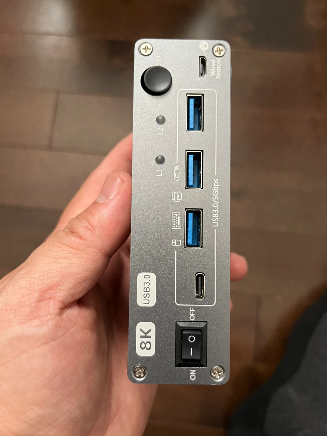 AOOC00 2x2 Dual Monitor DP KVM Switch - photo 2