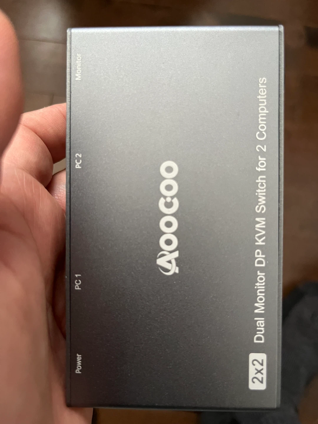 AOOC00 2x2 Dual Monitor DP KVM Switch - photo 3
