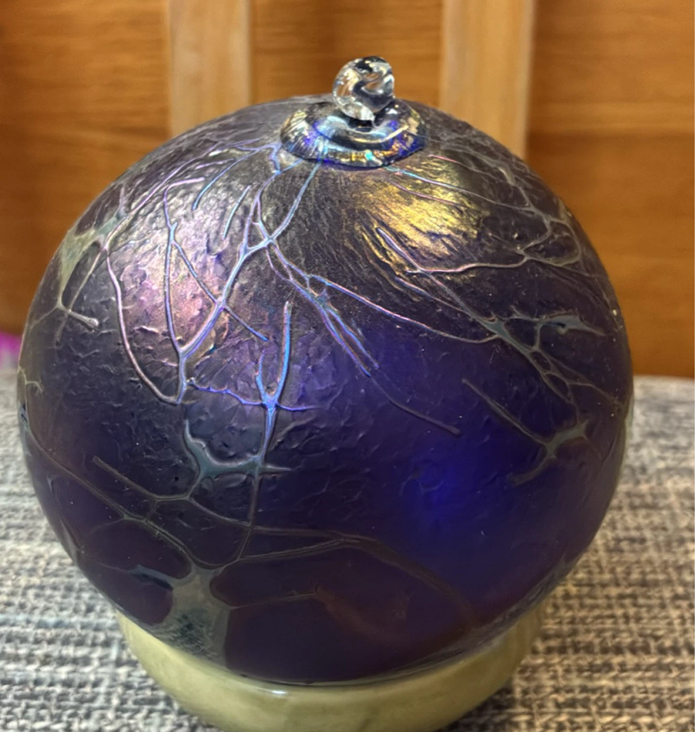 Robert Held Art Glass Iridescent Purple Glass Ornament - photo 3