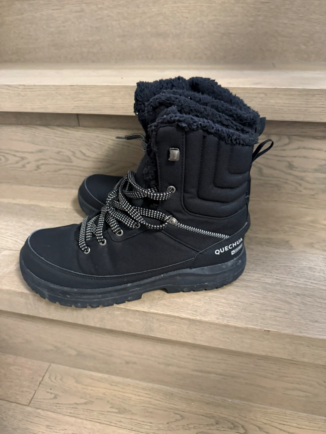 Quechua Warm High Black Winter Boots Size 8 US