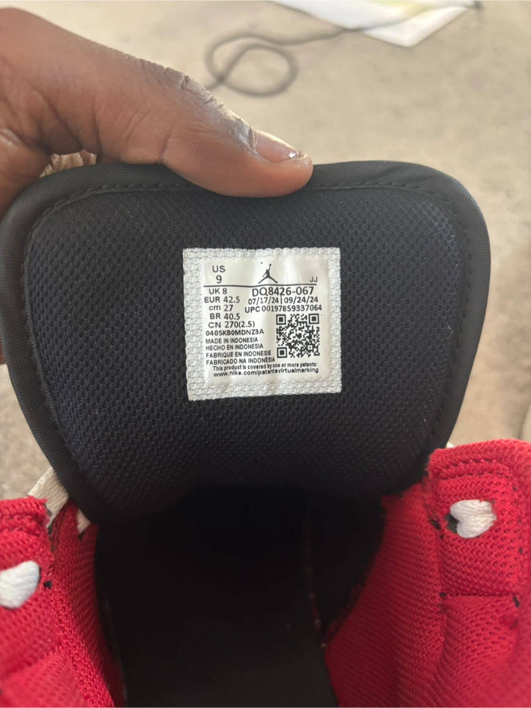 Air Jordan 1 Mid Black and Gym Red Size 9 - photo 3