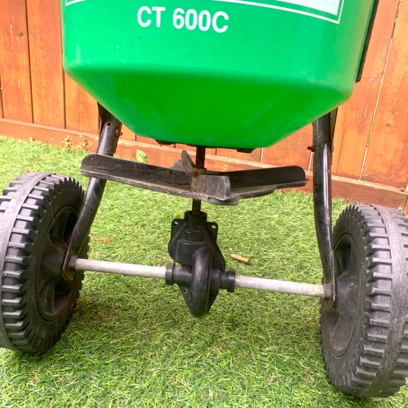 Lawn Spreader Broadcast Fertilizer Grass Seed Push Garden Tool - photo 4