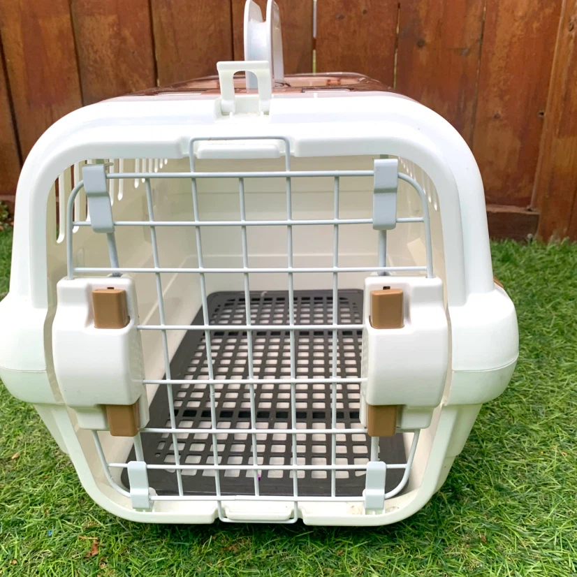 Small Pet Carrier Plastic Dog Cat Travel Crate Kennel - photo 2