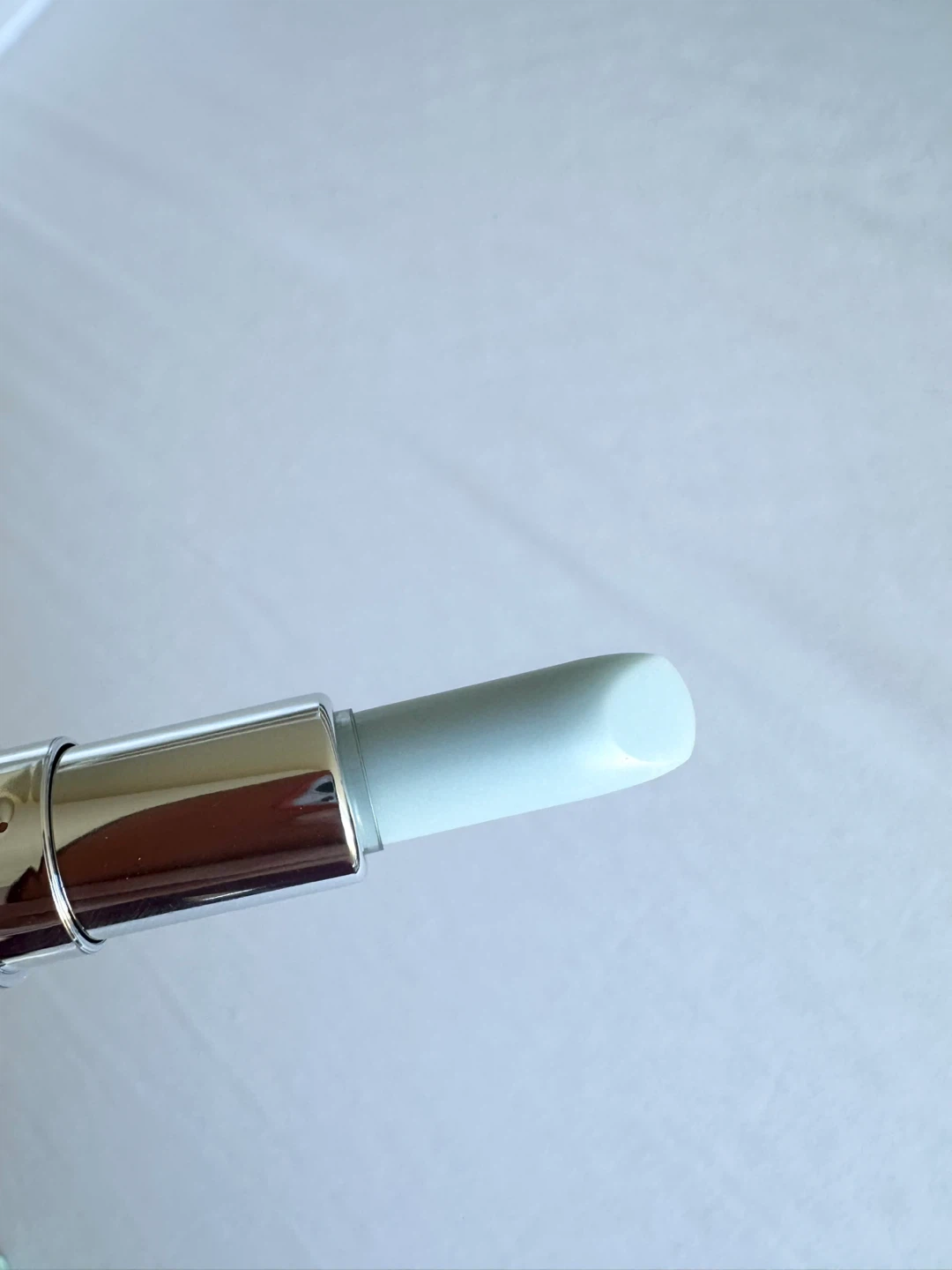 🆕 Prada Hydrating Lip Balm U001 Astral Pink 1.3g - photo 4